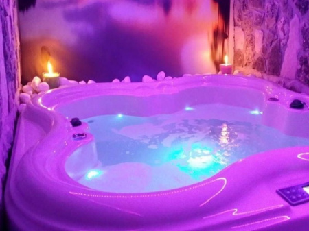 Гидромассажный бассейн Sunrans SR828